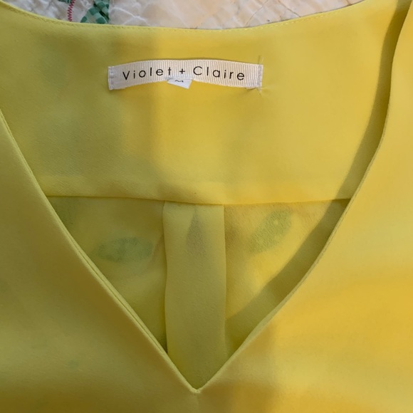 Violet & Claire Yellow Sleeveless Blouse - Picture 4 of 5